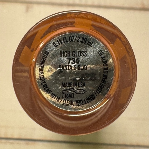 Kylie Cosmetics High Gloss #734 Limited Edition Santa’s Slay NWOB 0.11 fl oz - Picture 2 of 3